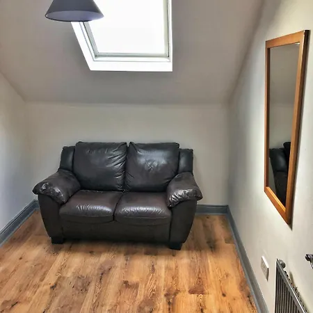 Temple House Apartment