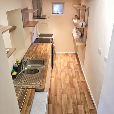 Apartment Temple House